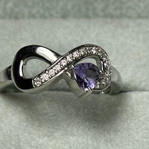 Sterling silver amethyst heart infinity ring